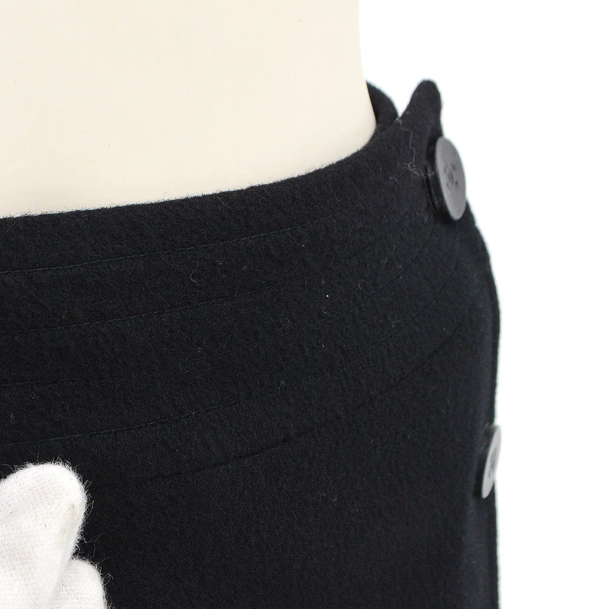Chanel 2001 Fall buttoned A-line cashmere wrap skirt #34