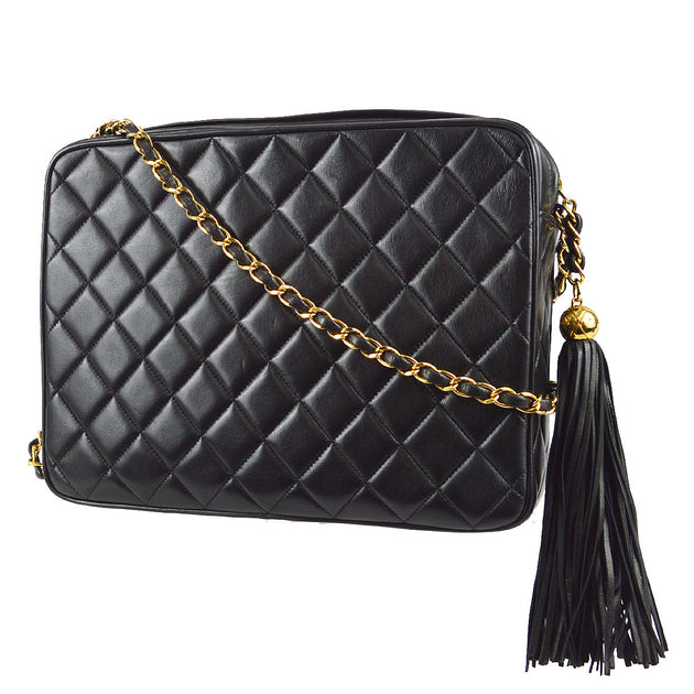 Chanel Classic Zip Pouch Quilted Diamond Black in Lambskin with Silver-Tone  - JP