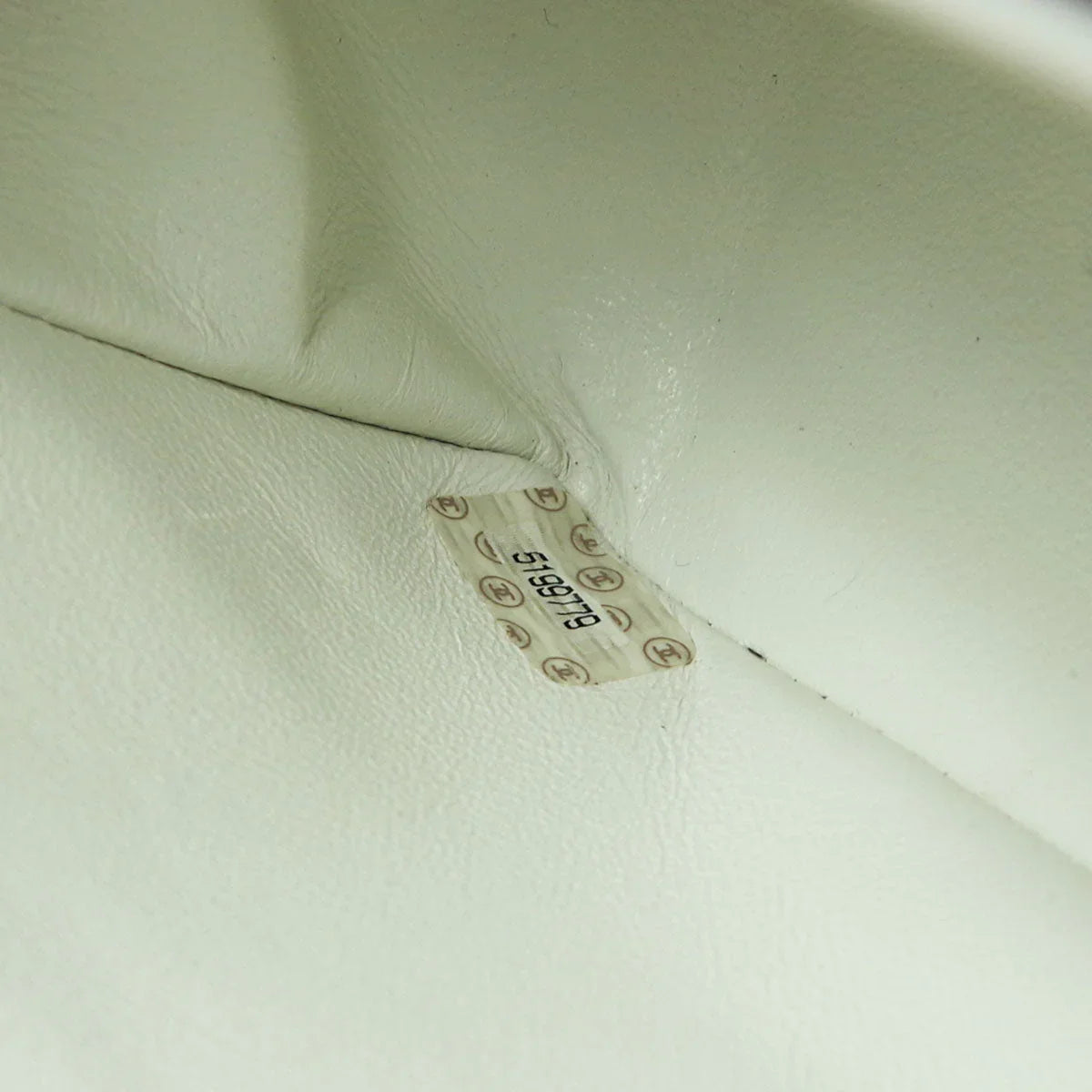 Chanel * 1997-1999 Medium Diana Chain Shoulder Bag White Caviar
