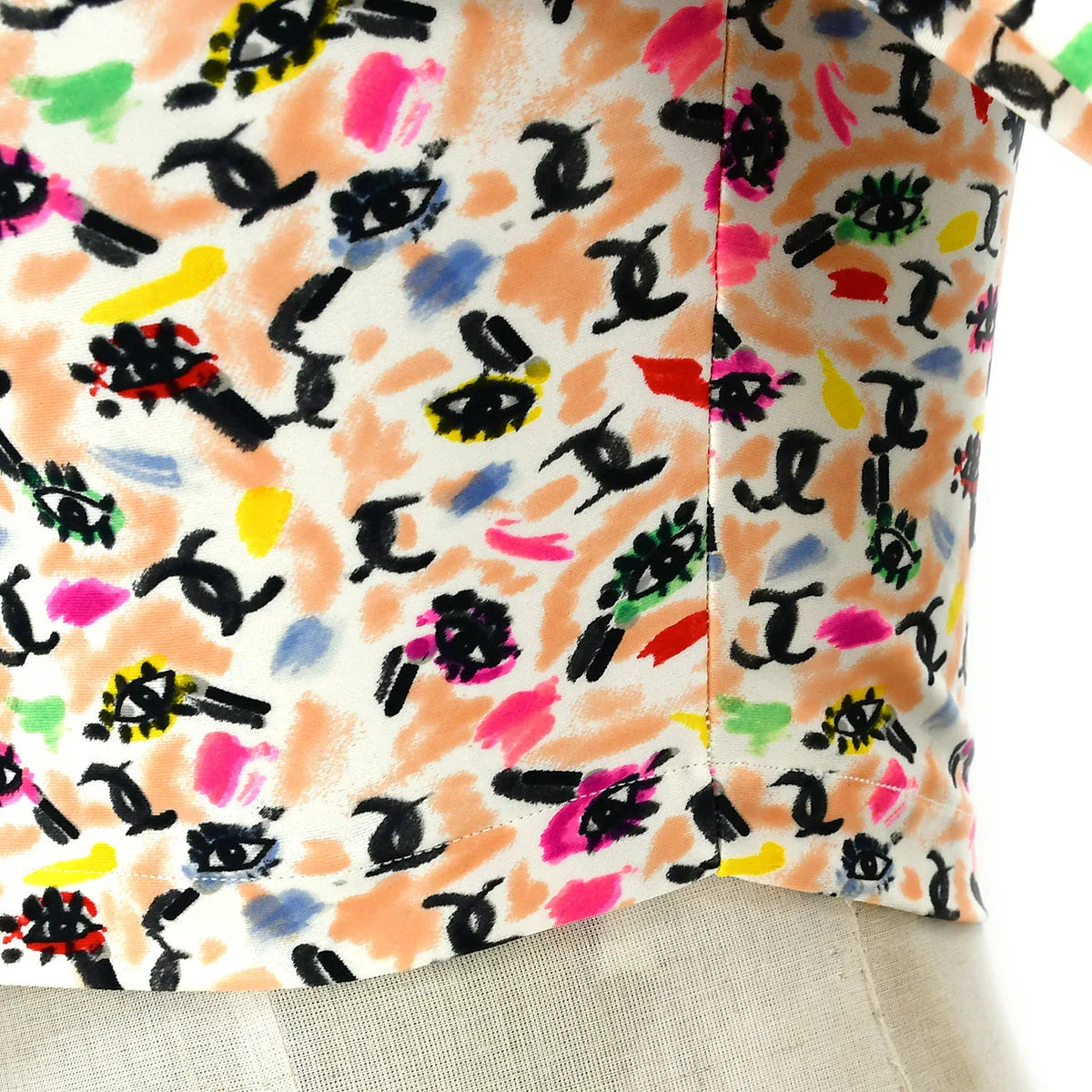 Chanel 1995 spring shoe-print cropped T-shirt #40