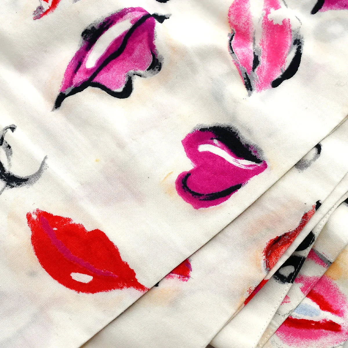 Chanel Lipstick Pattern Short Pants #40