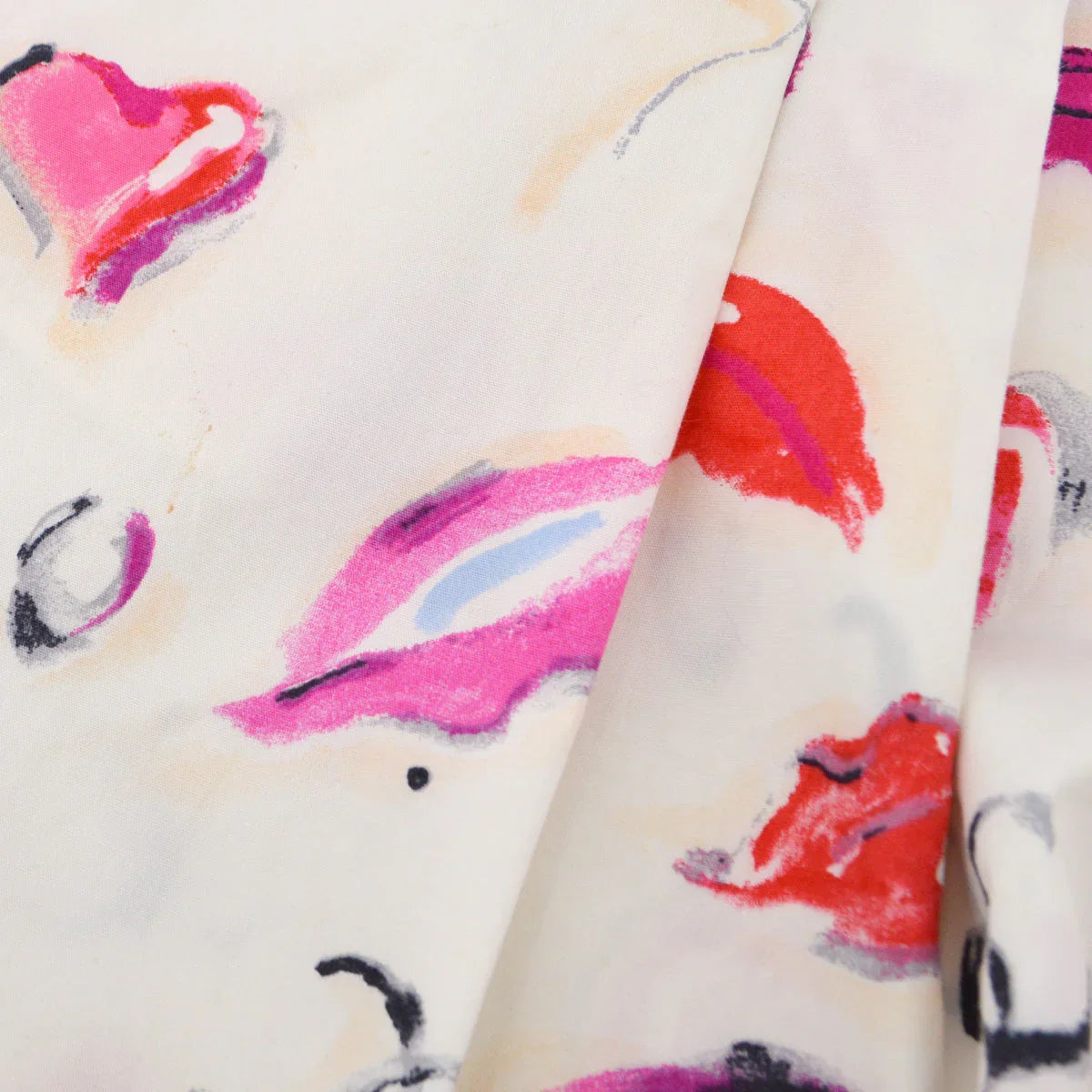 Chanel Lipstick Pattern Short Pants #40