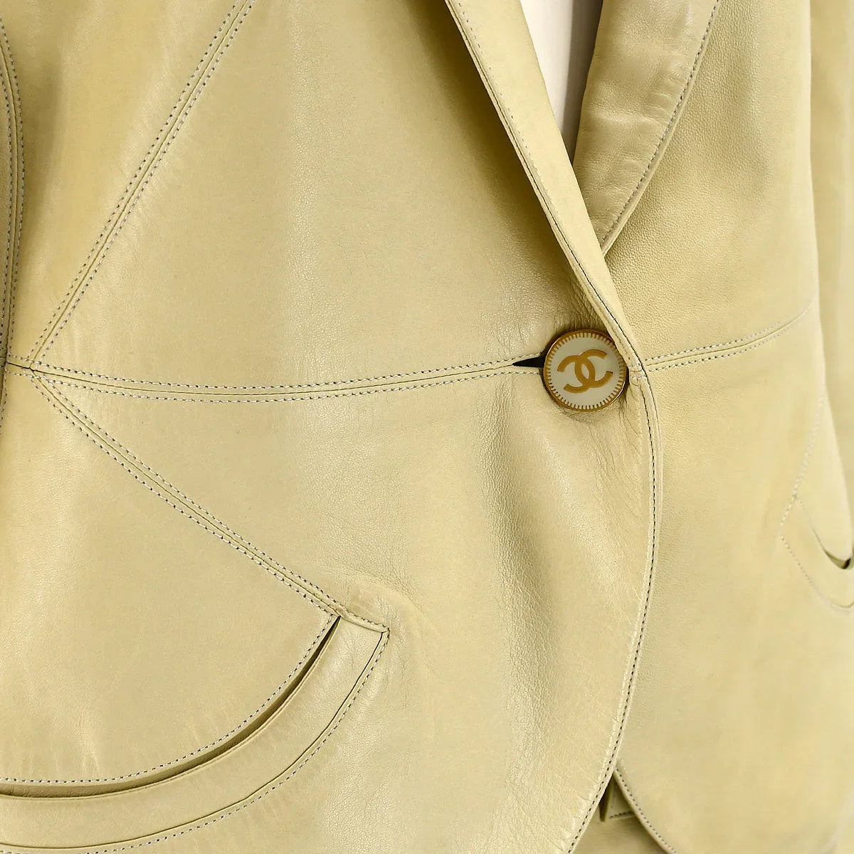 Chanel 2001 spring CC-buttons skirt leather suit #42
