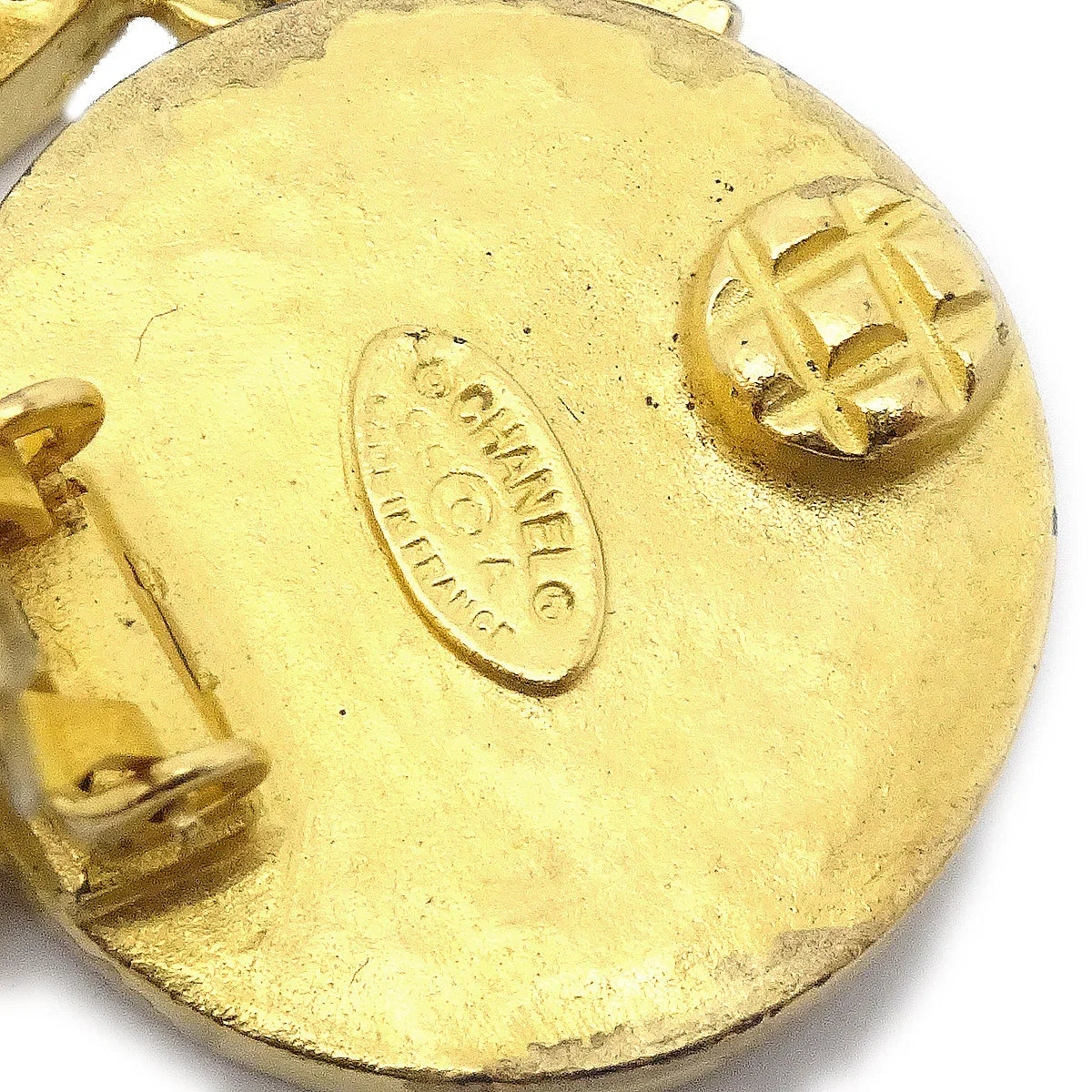 Chanel 1995 Mother of Pearl CC Earrings Clip-On