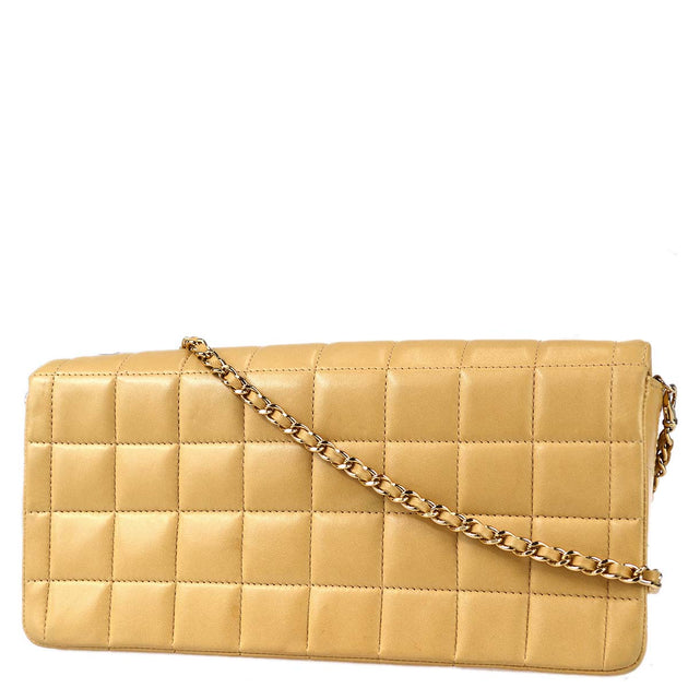 Chanel 2004 Beige Lambskin Lax Pochette · INTO