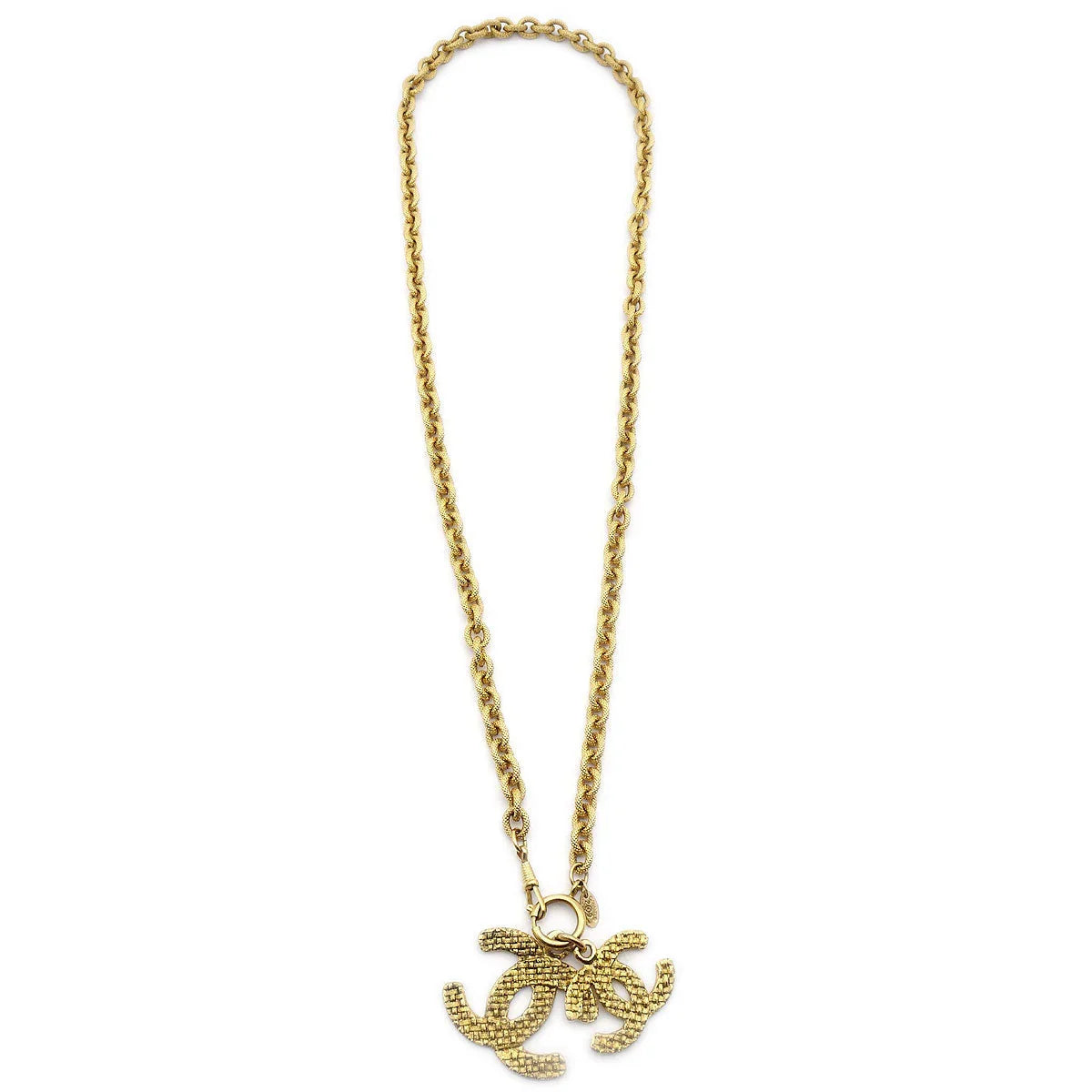 Chanel 1994 Woven CC Pendant Necklace Gold 29