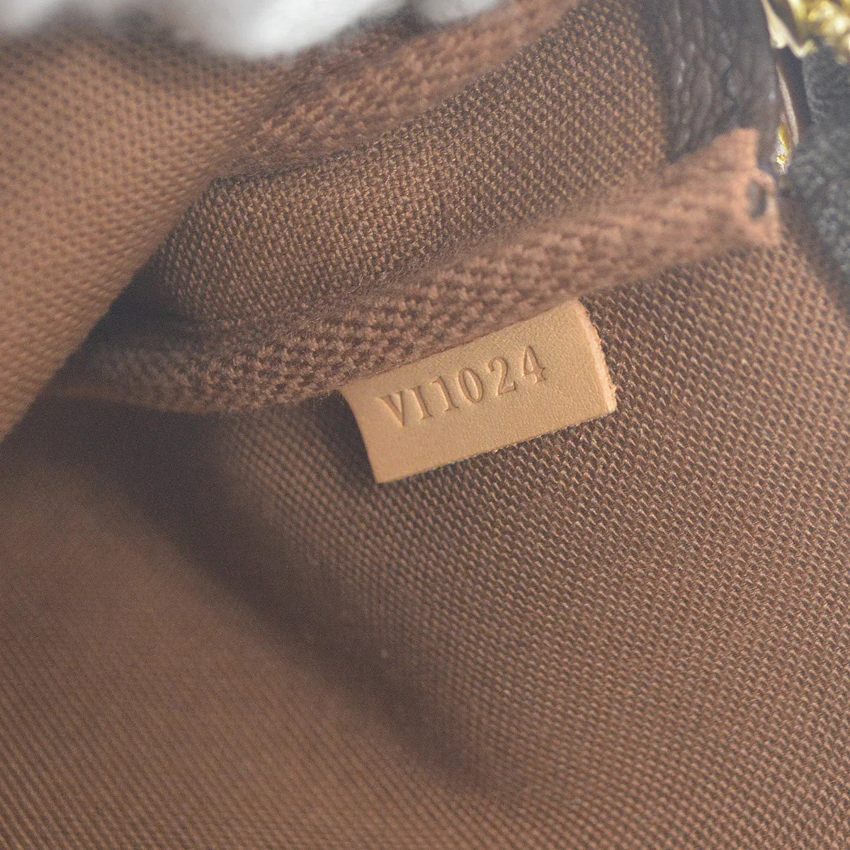 Louis Vuitton 2004 Monogram Panda Pochette Accessoires M51981