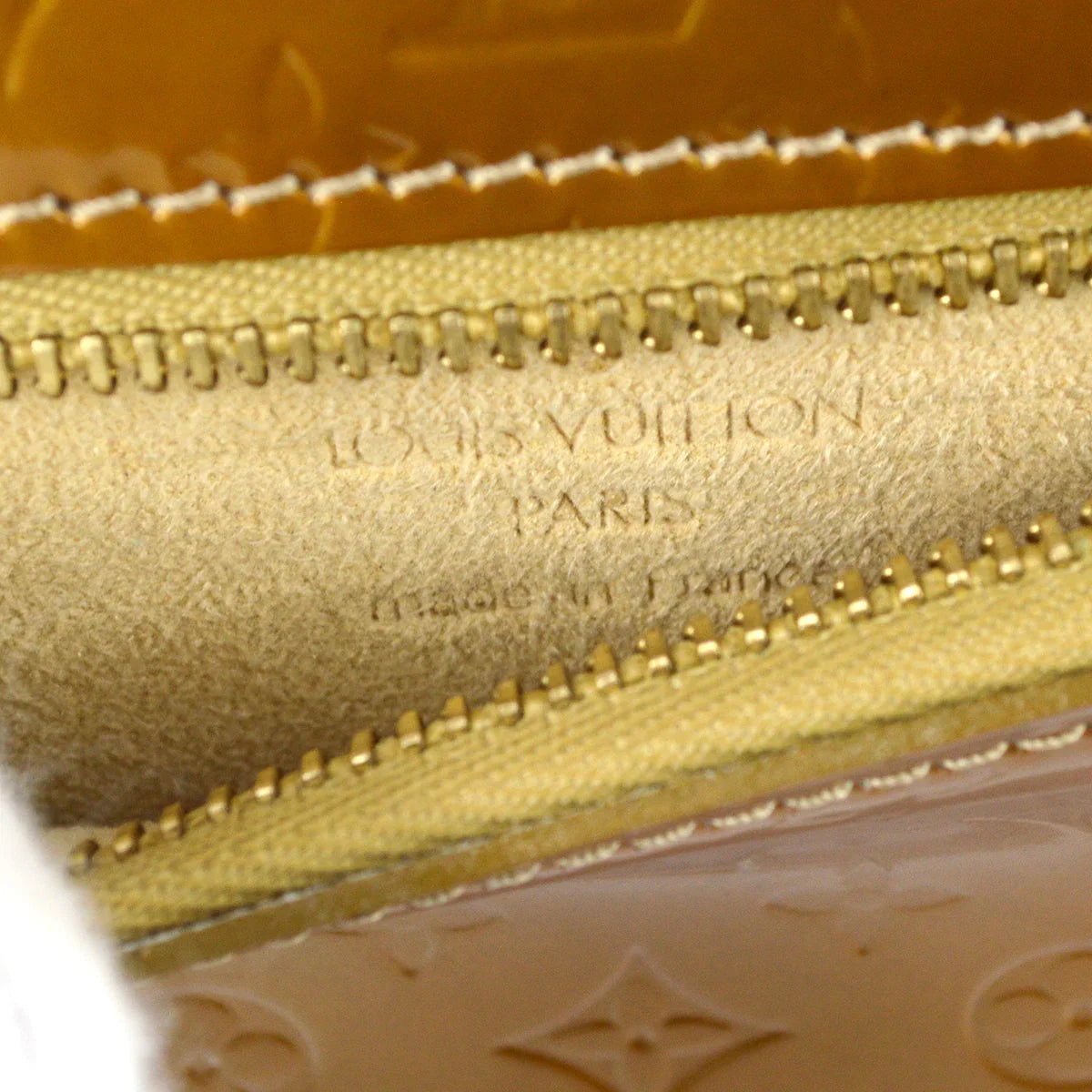 Louis Vuitton 2002 Vernis Conte De Fees Pochette Owl M92268