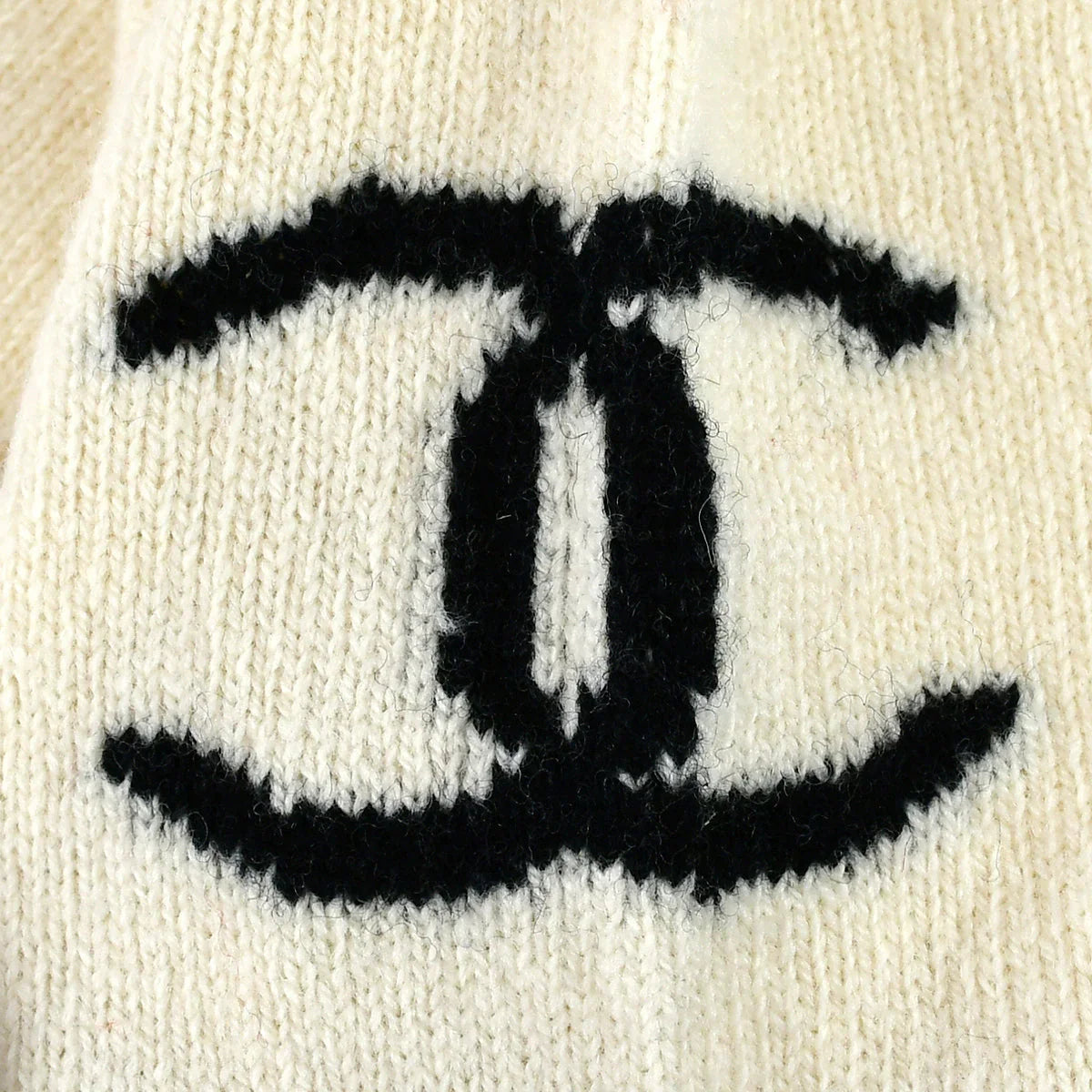 Chanel 2007 Fall Penguin Knit Jumper #42