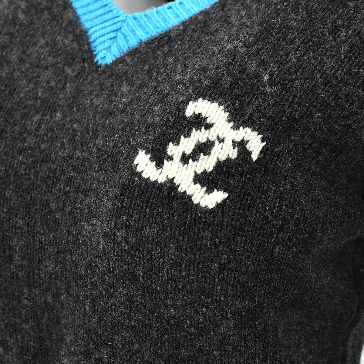 Chanel 1996 CC V-neck Cashmere Jumper #42