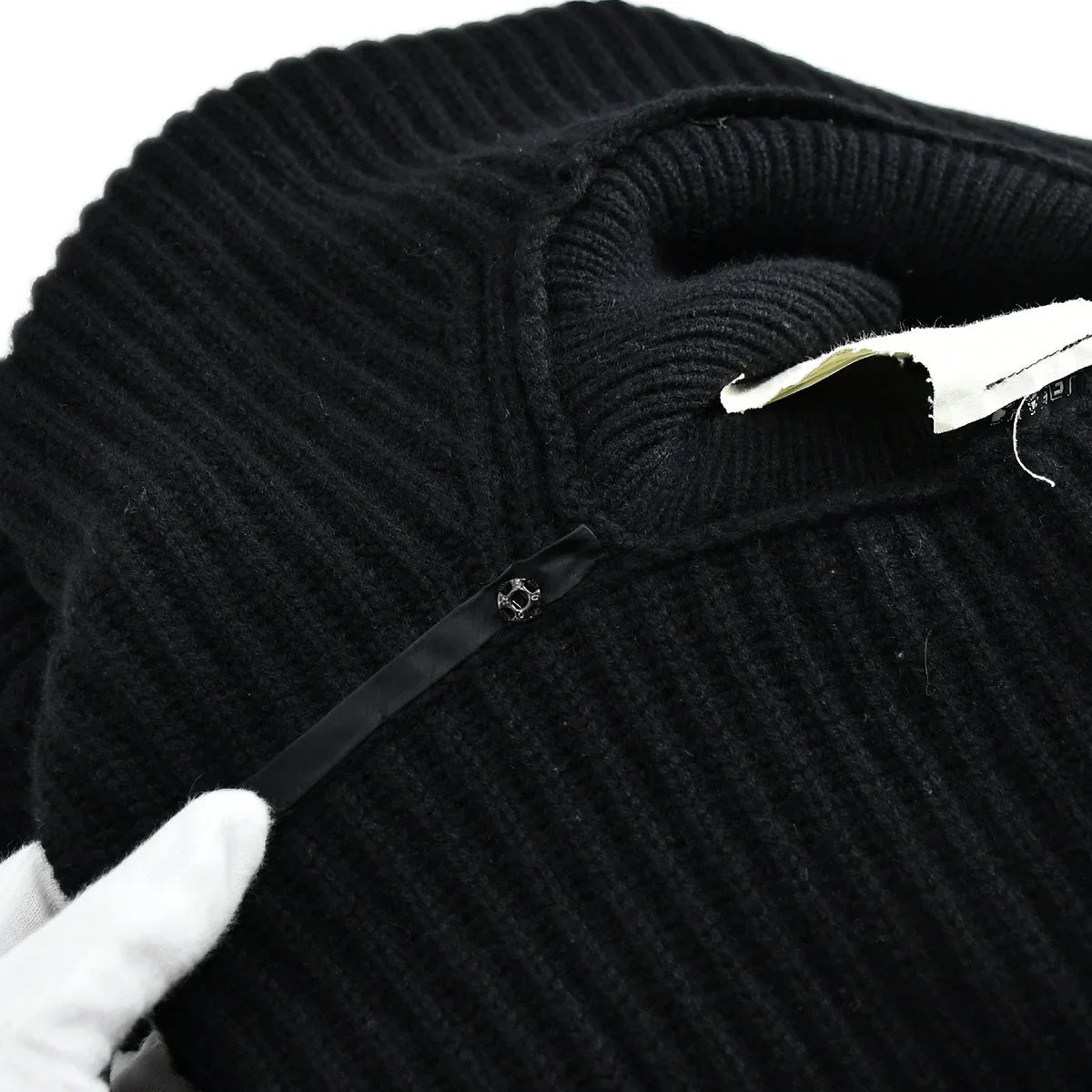 Chanel Fall 1994 Logo Tag Cashmere Jumper #36