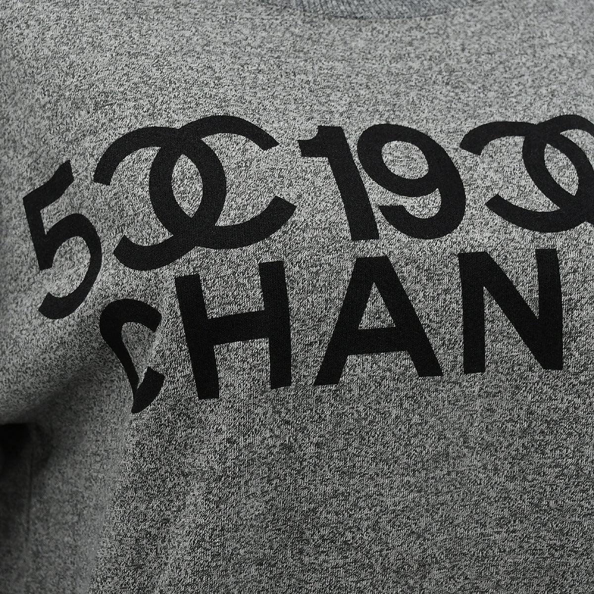 Chanel 1988 Logo Print Cotton Sweatshirt
