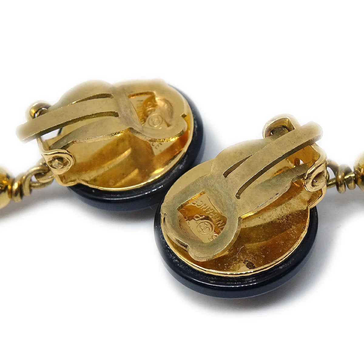 Chanel Artificial Pearl Dangle Earrings Clip-On 96P