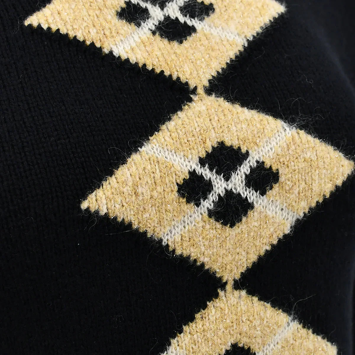 Chanel Fall 2002 Argyle Pattern Jumper #38