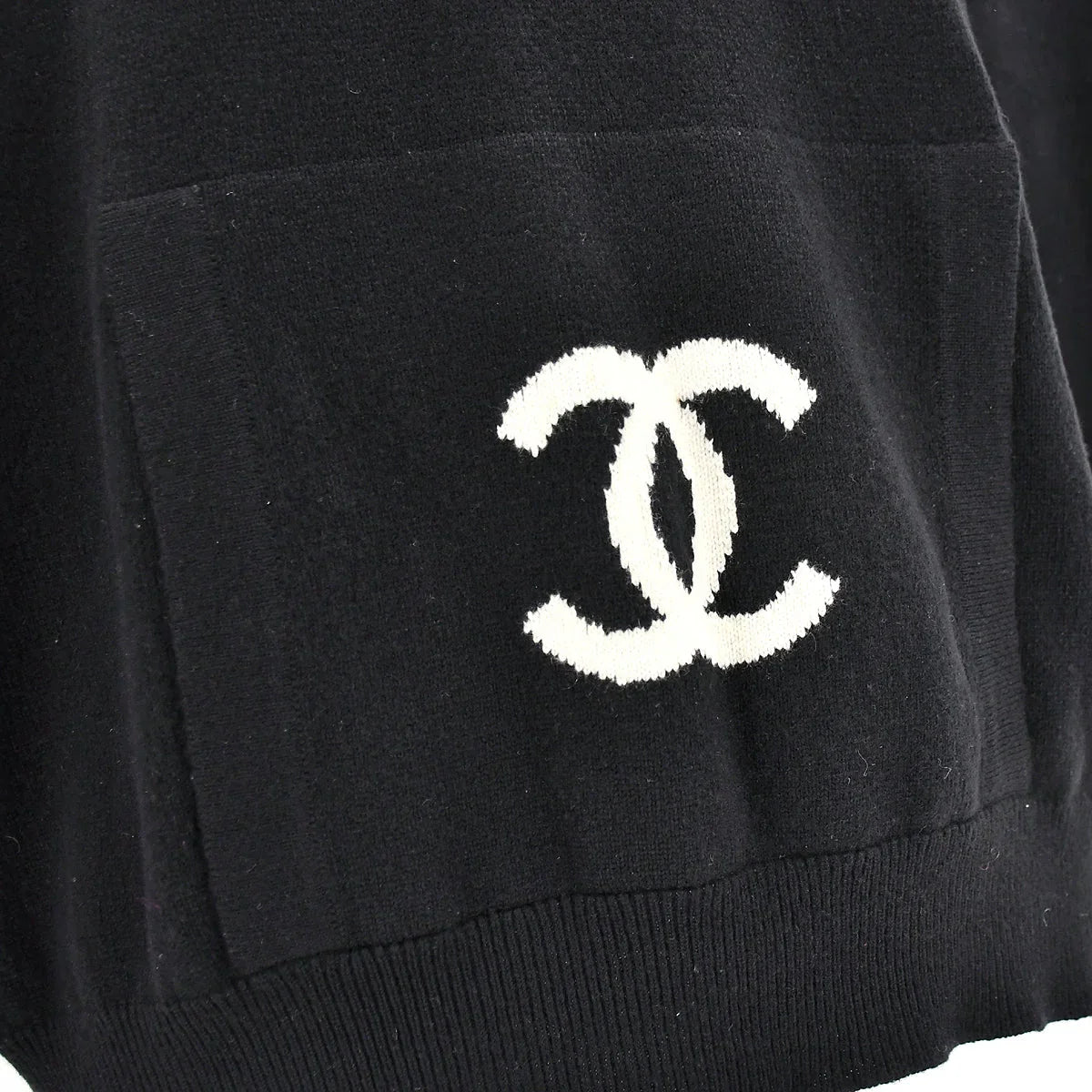 Chanel Fall 1994 CC Logo Cashmere Sweater