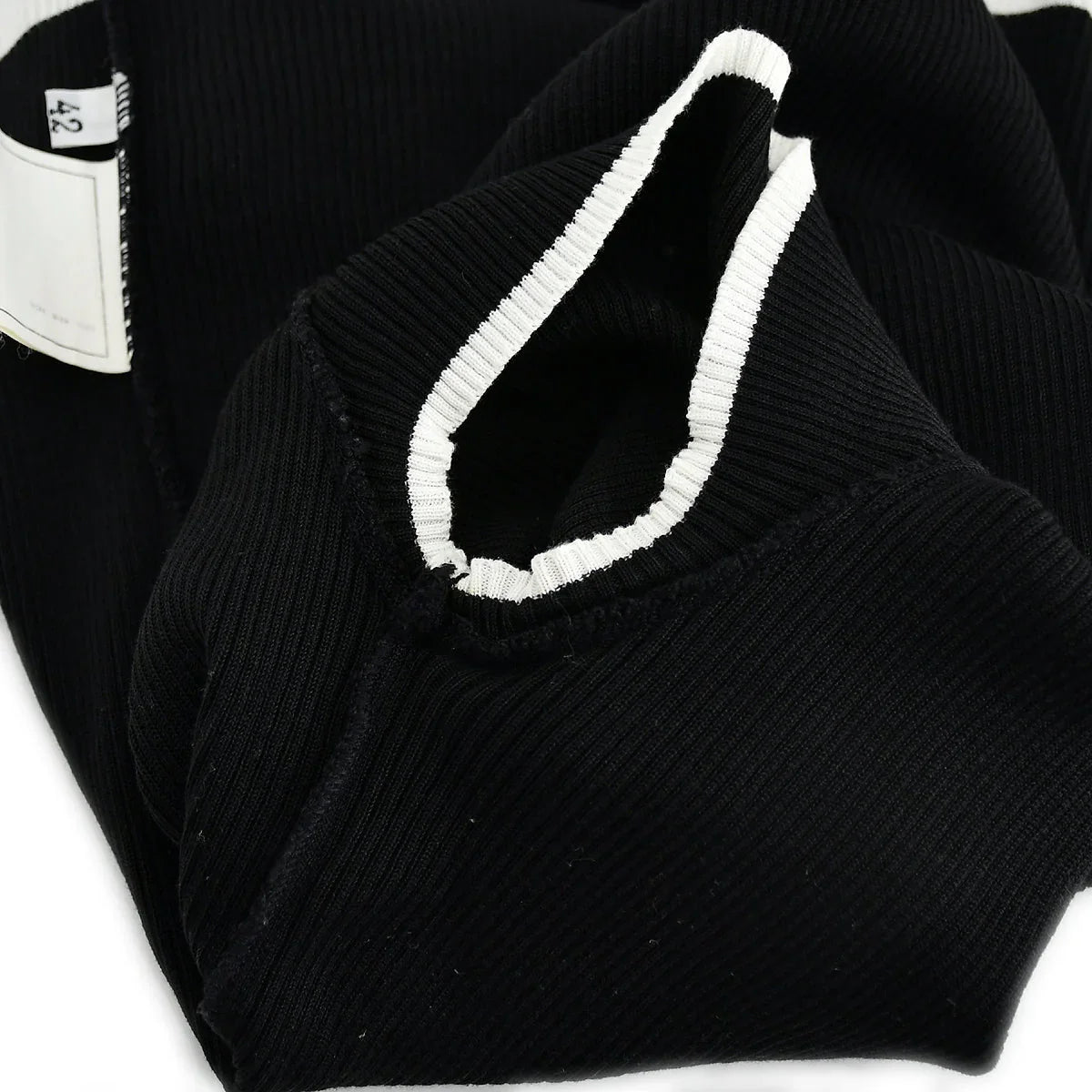 Chanel Spring 1995 T-shirt Black 95P #42
