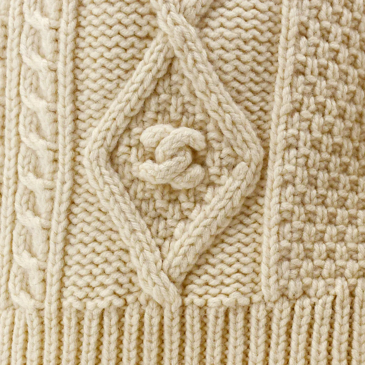 Chanel Fall 1996 wool fisherman knit jumper #44