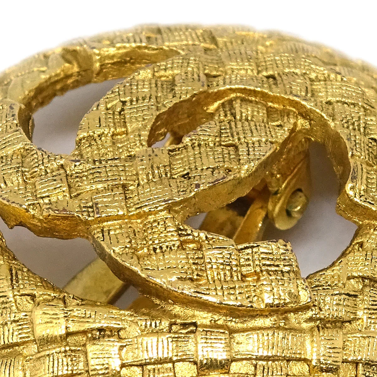 Chanel 1994 Woven CC Cutout Earrings Gold Clip-On