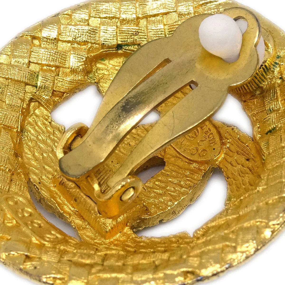 Chanel 1994 Woven CC Cutout Earrings Gold Clip-On