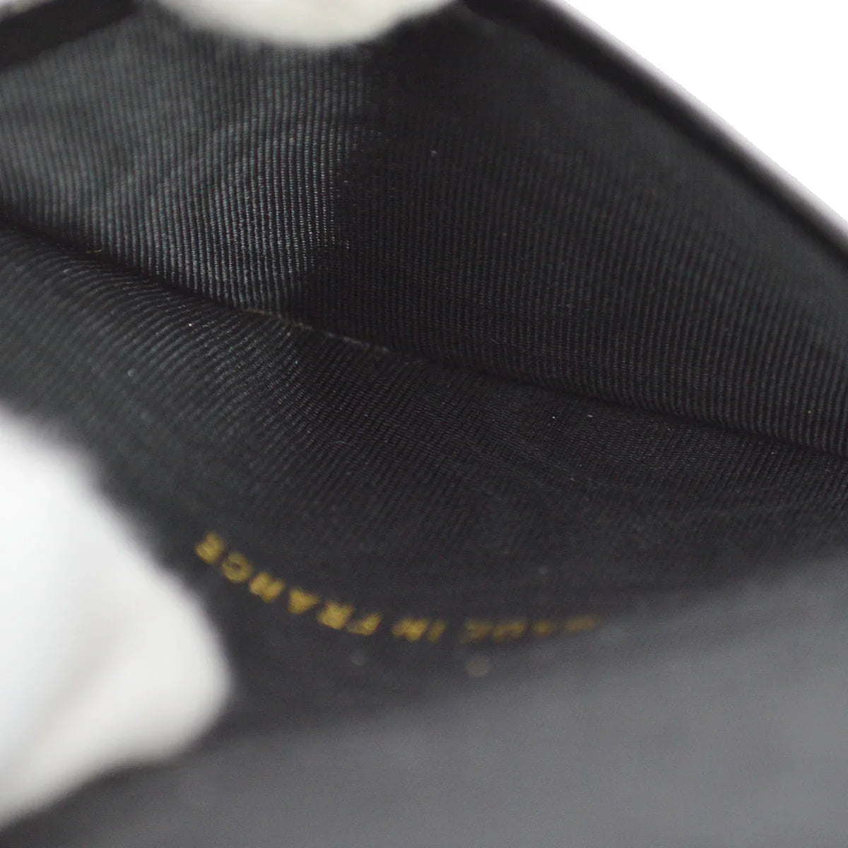 Chanel 1997-1999 Key Case Black Lambskin Small Good