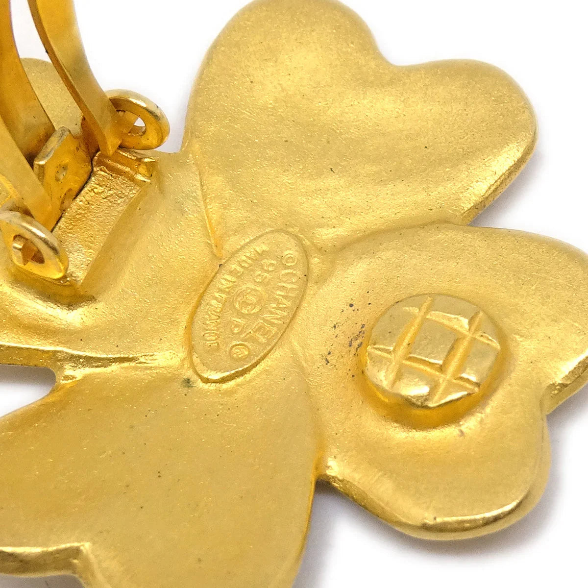 Chanel Clover Earrings Clip-On Gold 95P