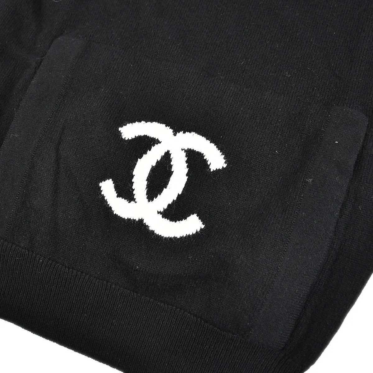 Chanel Fall 1994 CC Logo Cashmere Sweater #42