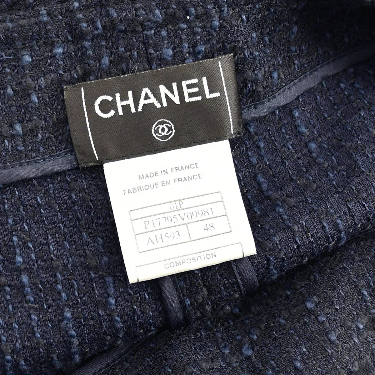 Chanel Boucle Pants Black Navy 01P #48