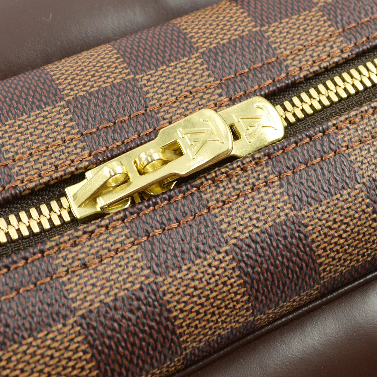Louis Vuitton 2006 Damier Deauville Bowling Vanity Handbag N47272