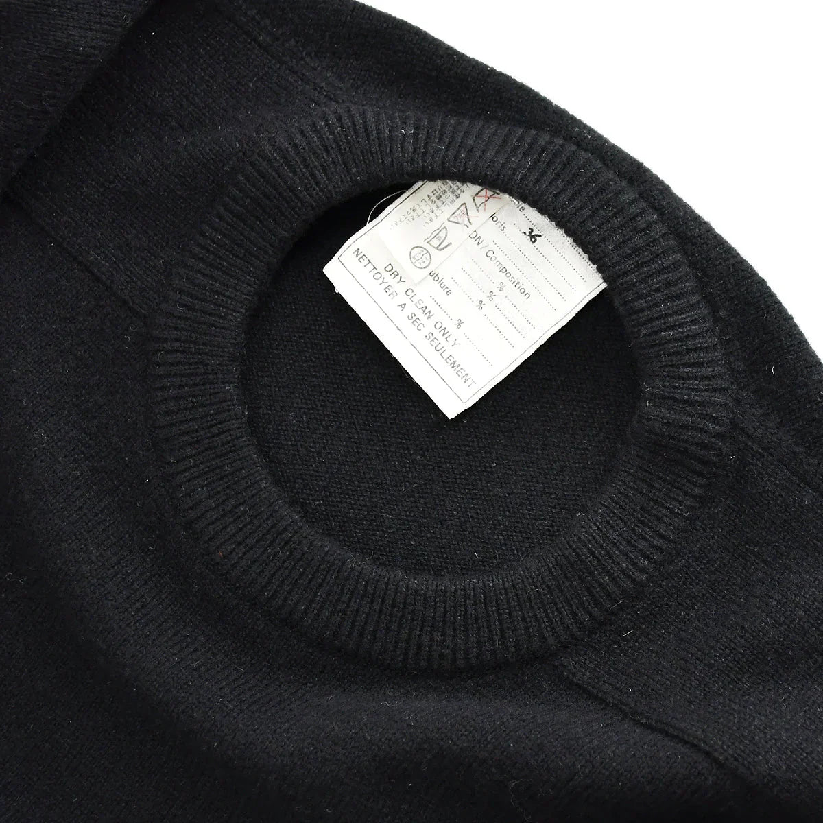 Chanel Fall 1994 CC Logo Cashmere Sweater #38