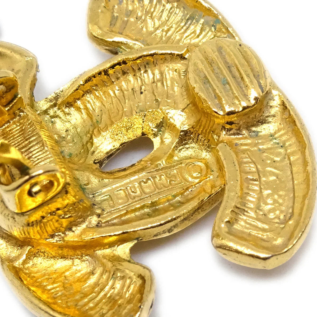 Chanel Gold CC Earrings Clip-On 2433