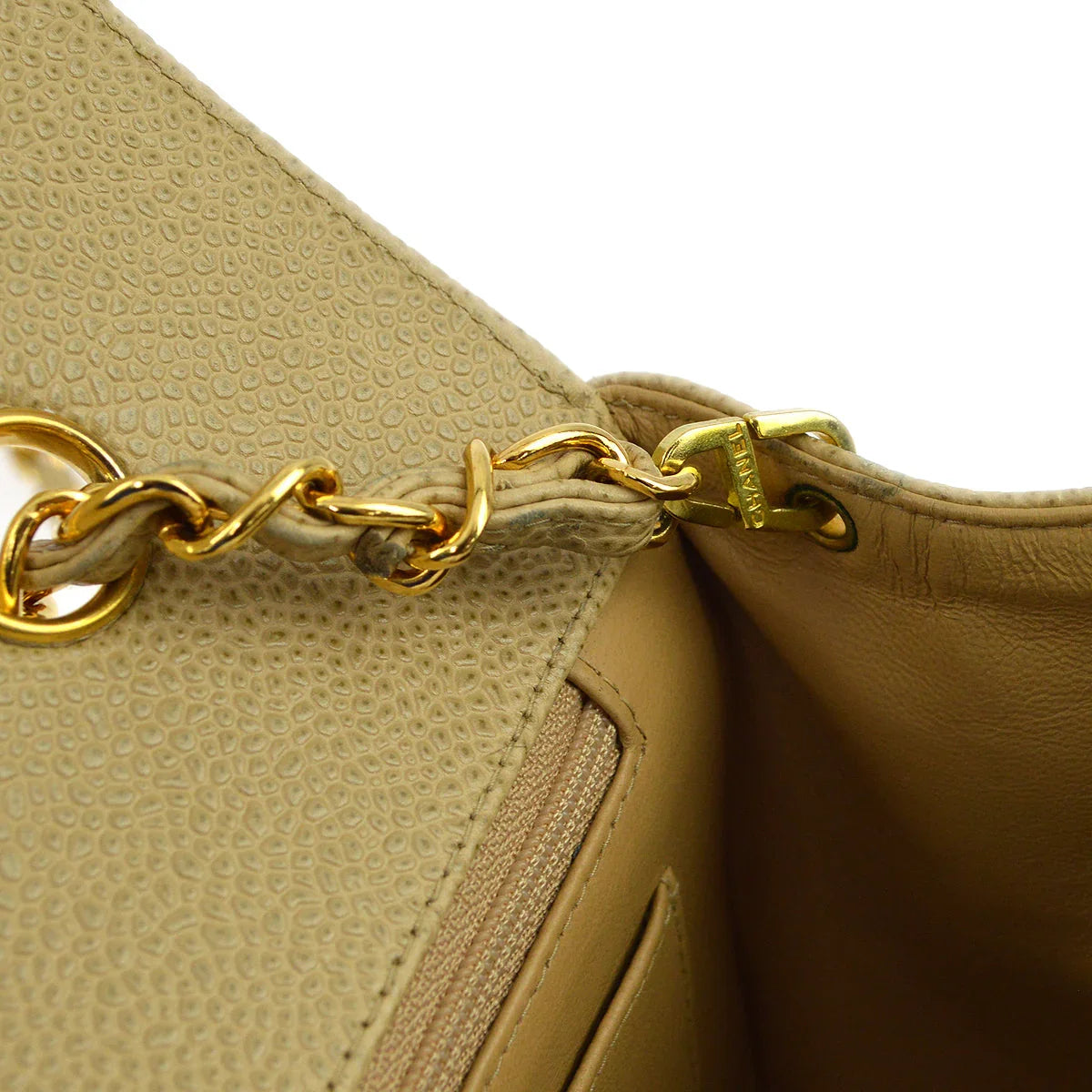 Chanel 1994-1996 Caviar Medium Diana Shoulder Bag