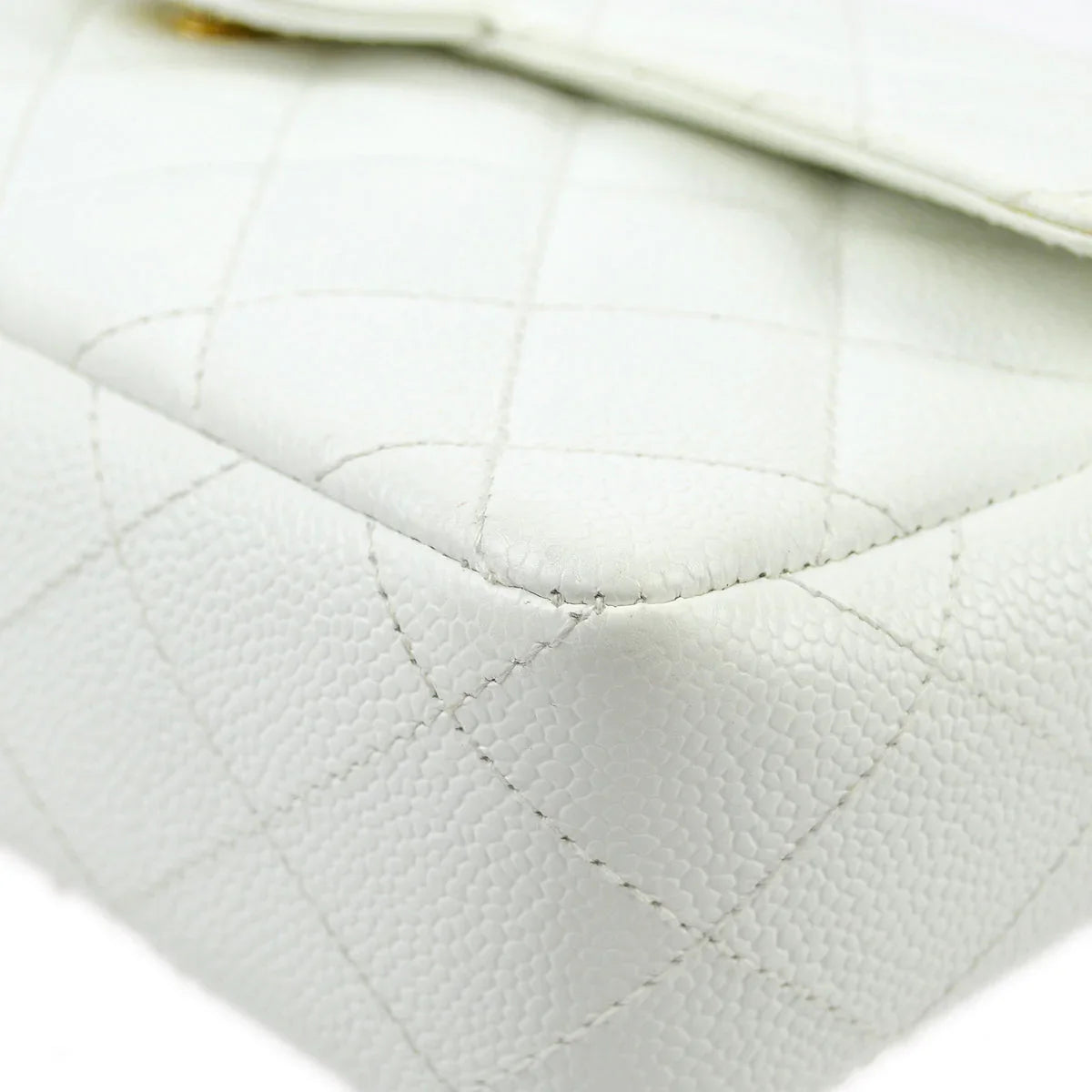Chanel 1997-1999 Caviar Medium Single Flap Bag