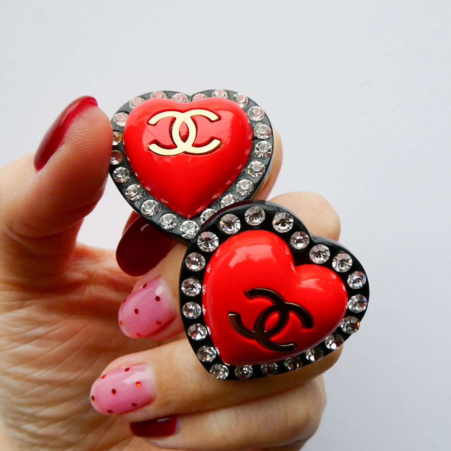 Chanel 1995 Cristal Heart CC耳环