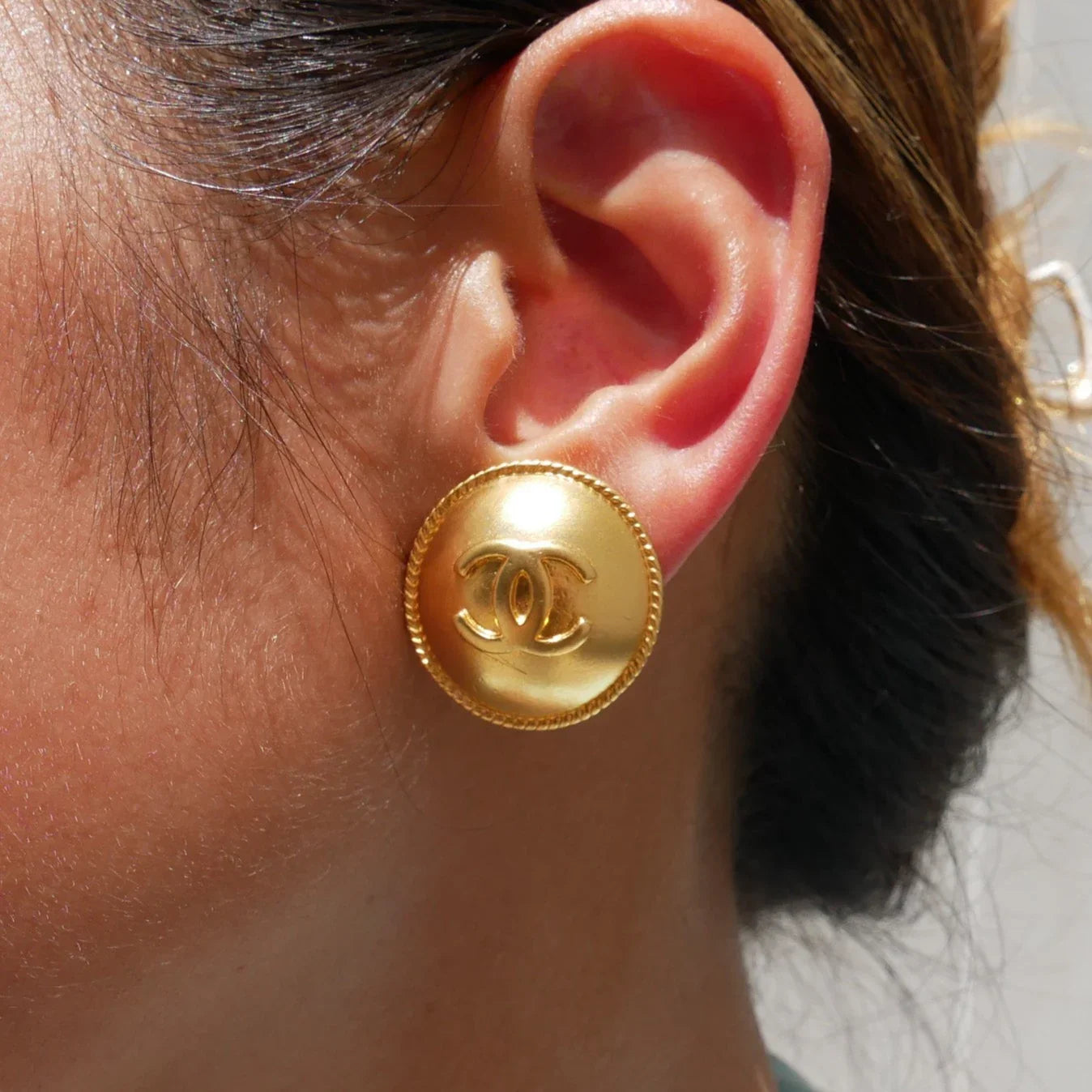 Chanel 1995 Button Earrings Gold