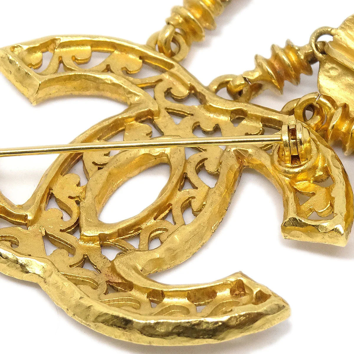 Chanel 1995 Fretwork Paisley CC Brooch