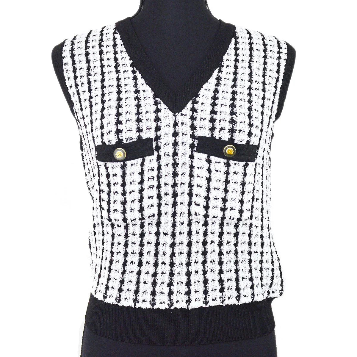 CHANEL 1997 Interlocking V-neck vest #42