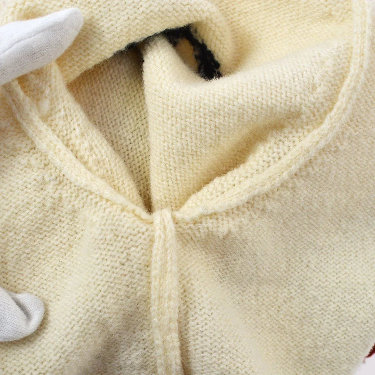 CHANEL 2007 penguin sweater #40