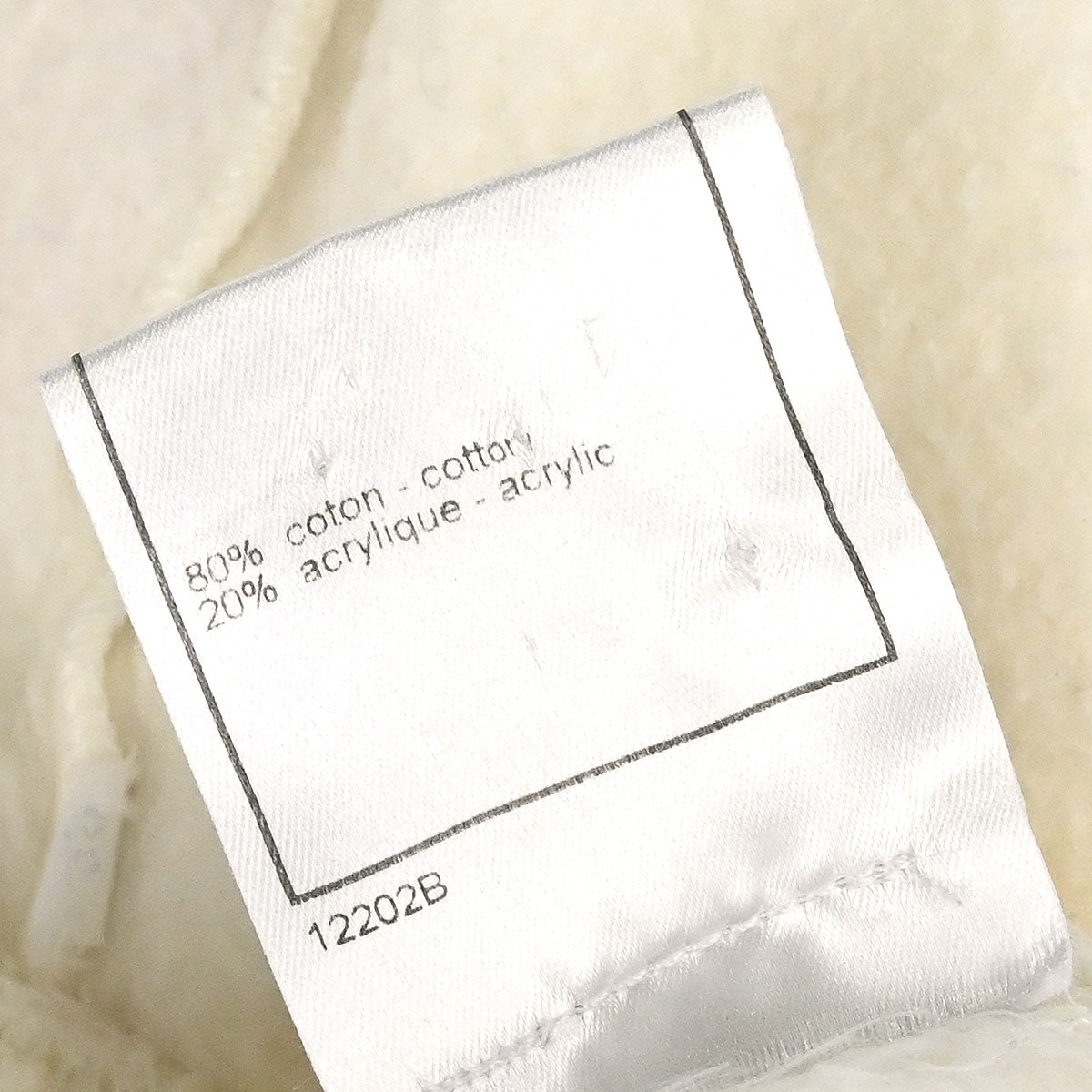 Chanel 2001 Mademoiselle Sweater White #38