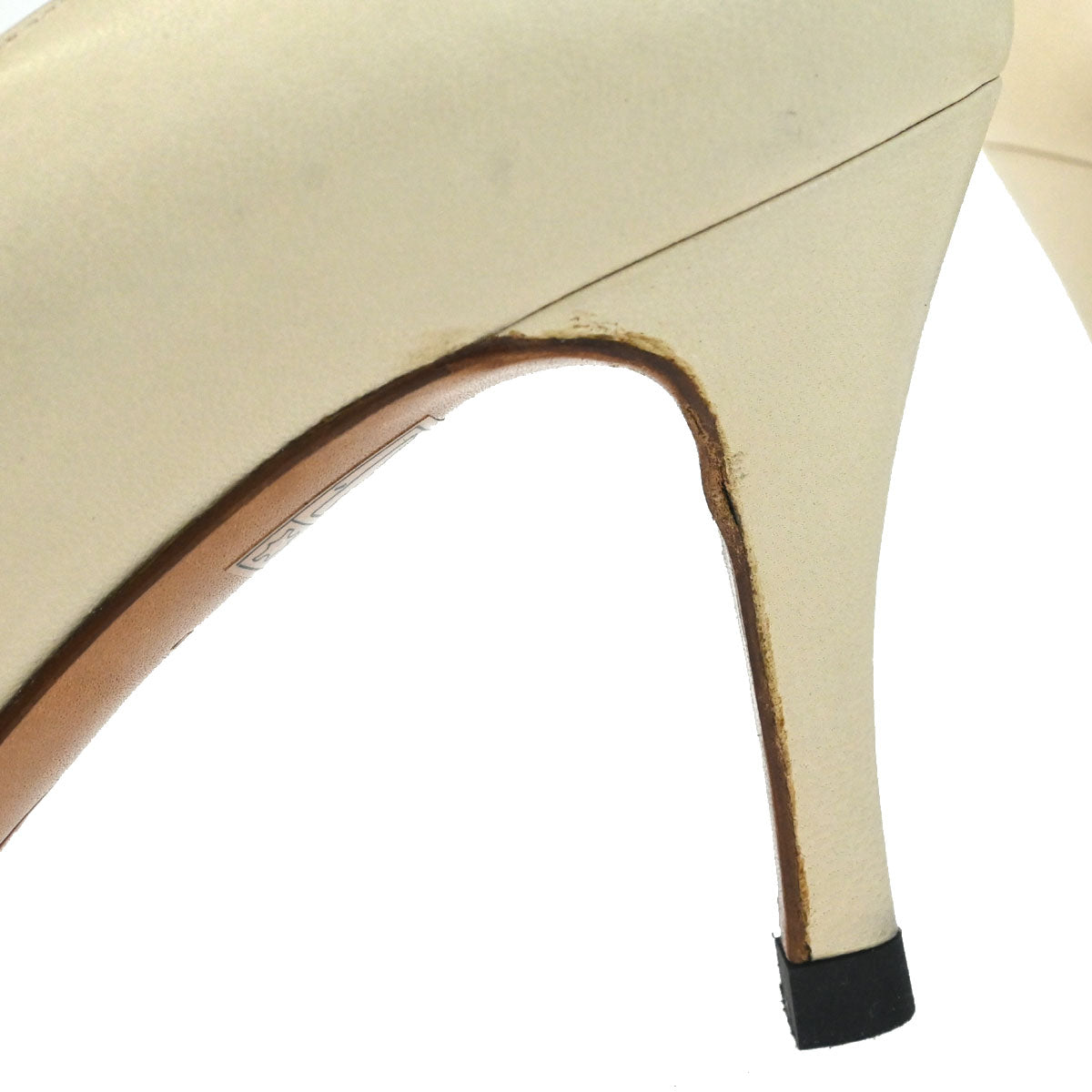 Chanel * CC Turnlock Ivory Leather Pumps Shoes #36