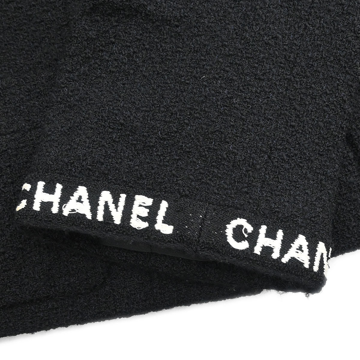 Chanel 1995 Single Breasted Jacket Black #38