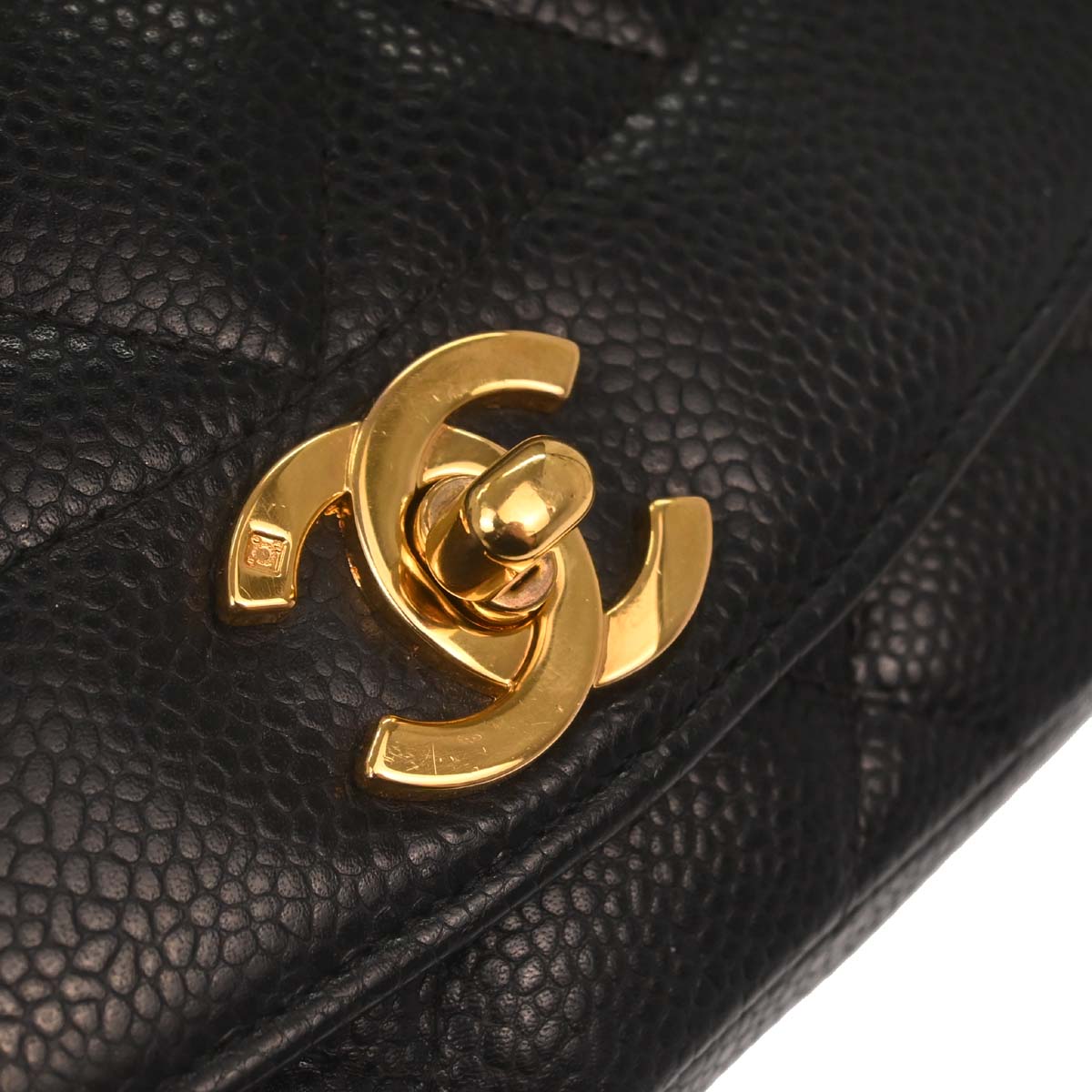 Chanel 1996-1997 Black Caviar Skin Small Diana Shoulder Bag