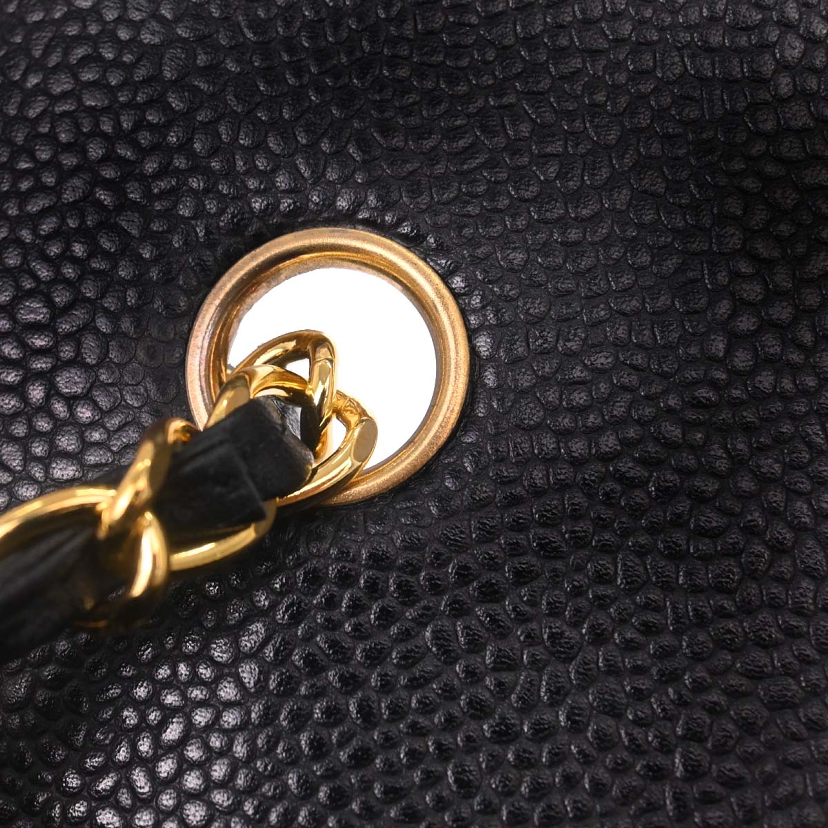 Chanel 1996-1997 Black Caviar Skin Small Diana Shoulder Bag