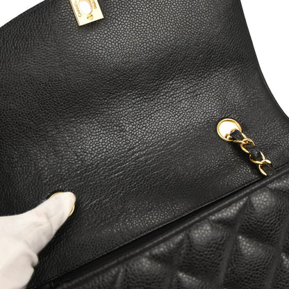 Chanel 1991-1994 Black Caviar Skin Small Diana Shoulder Bag