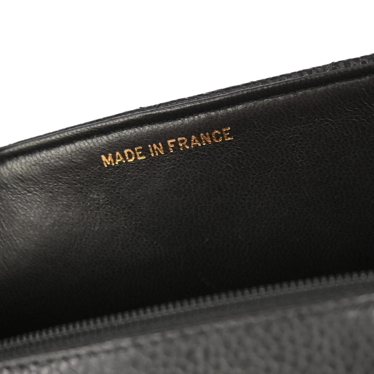 Chanel 1991-1994 Black Caviar Skin Small Diana Shoulder Bag