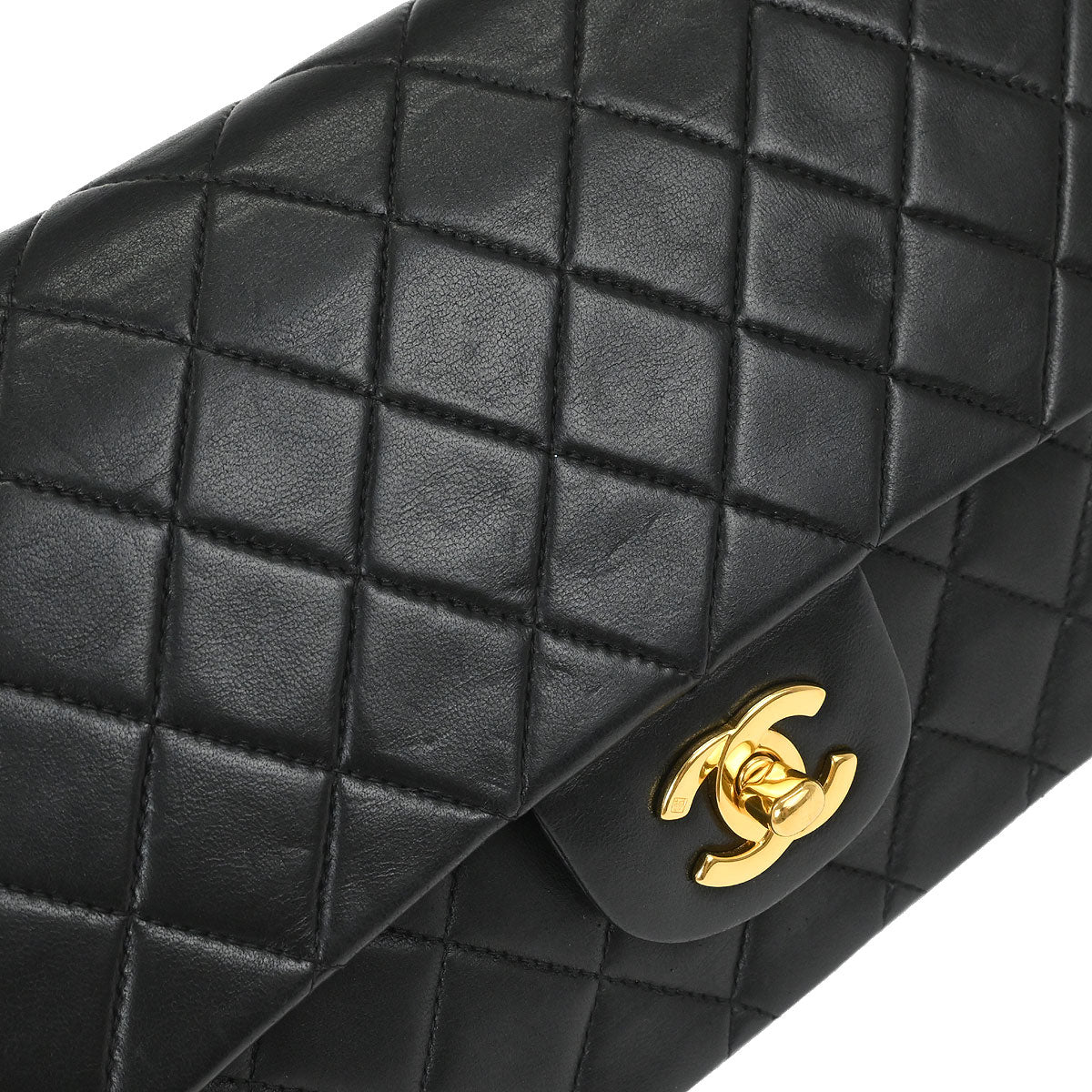 Chanel 2000-2002 Black Lambskin Medium Classic Double Flap Shoulder Bag