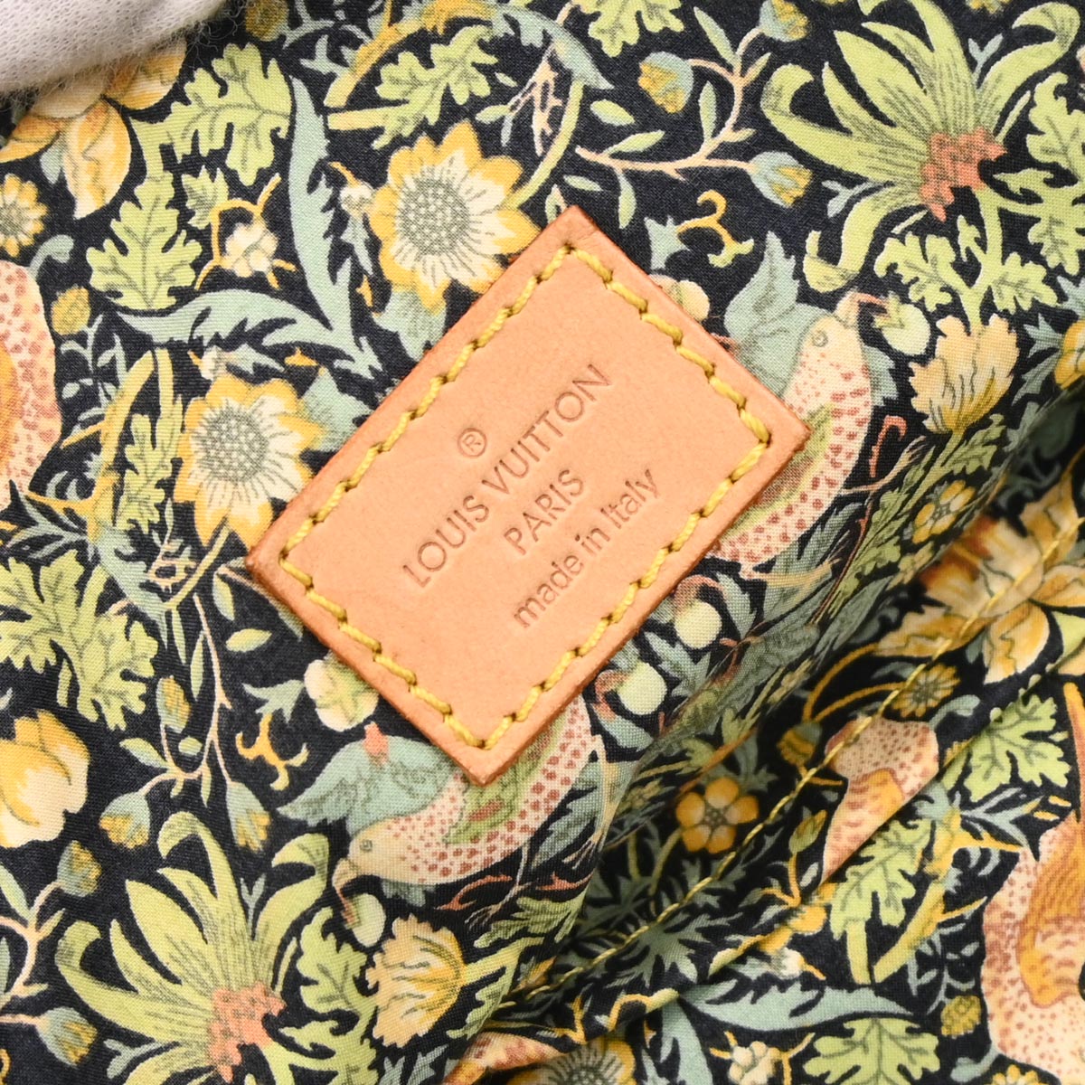 Louis Vuitton 2007 Blue Monogram Denim Patchwork Bowly Handbag M95376