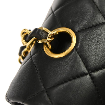Chanel 1989-1991 Black Lambskin Medium Classic Double Flap Shoulder Bag