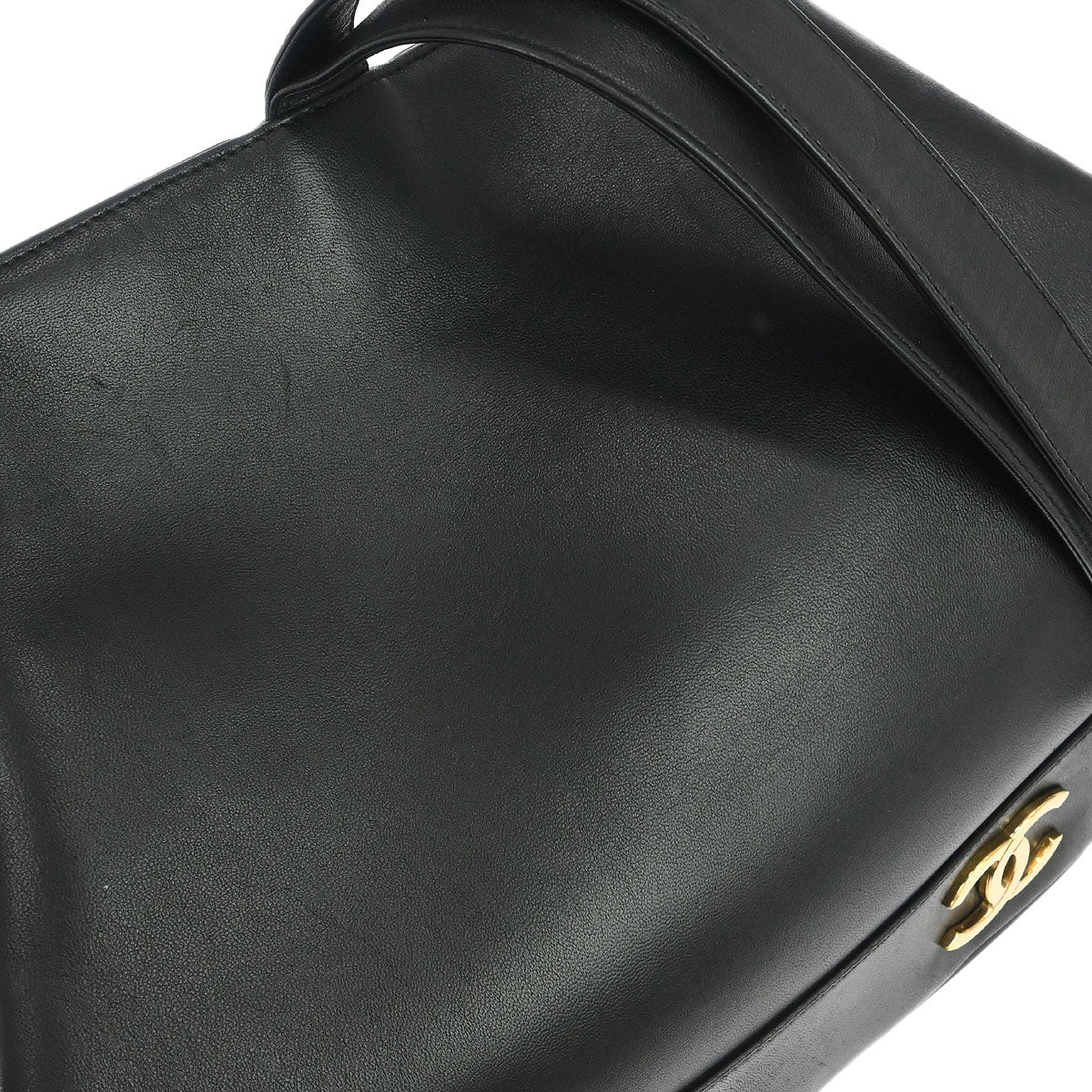 Chanel 1991-1994 Black Lambskin Shoulder Bag