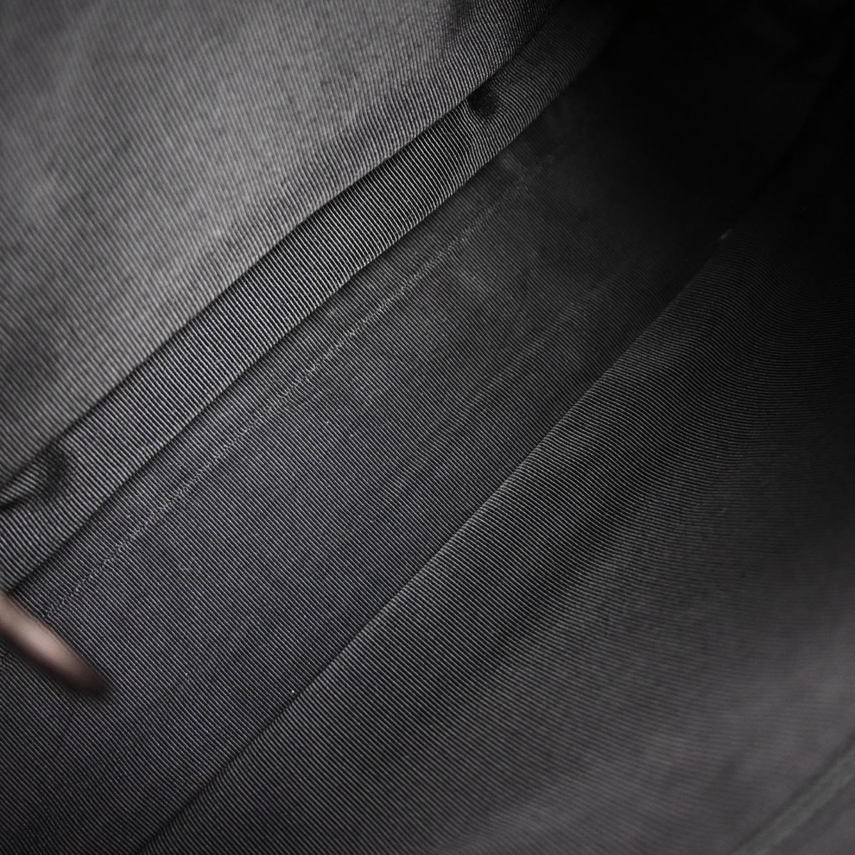 Chanel 1997-1999 Black Caviar Skin Handbag