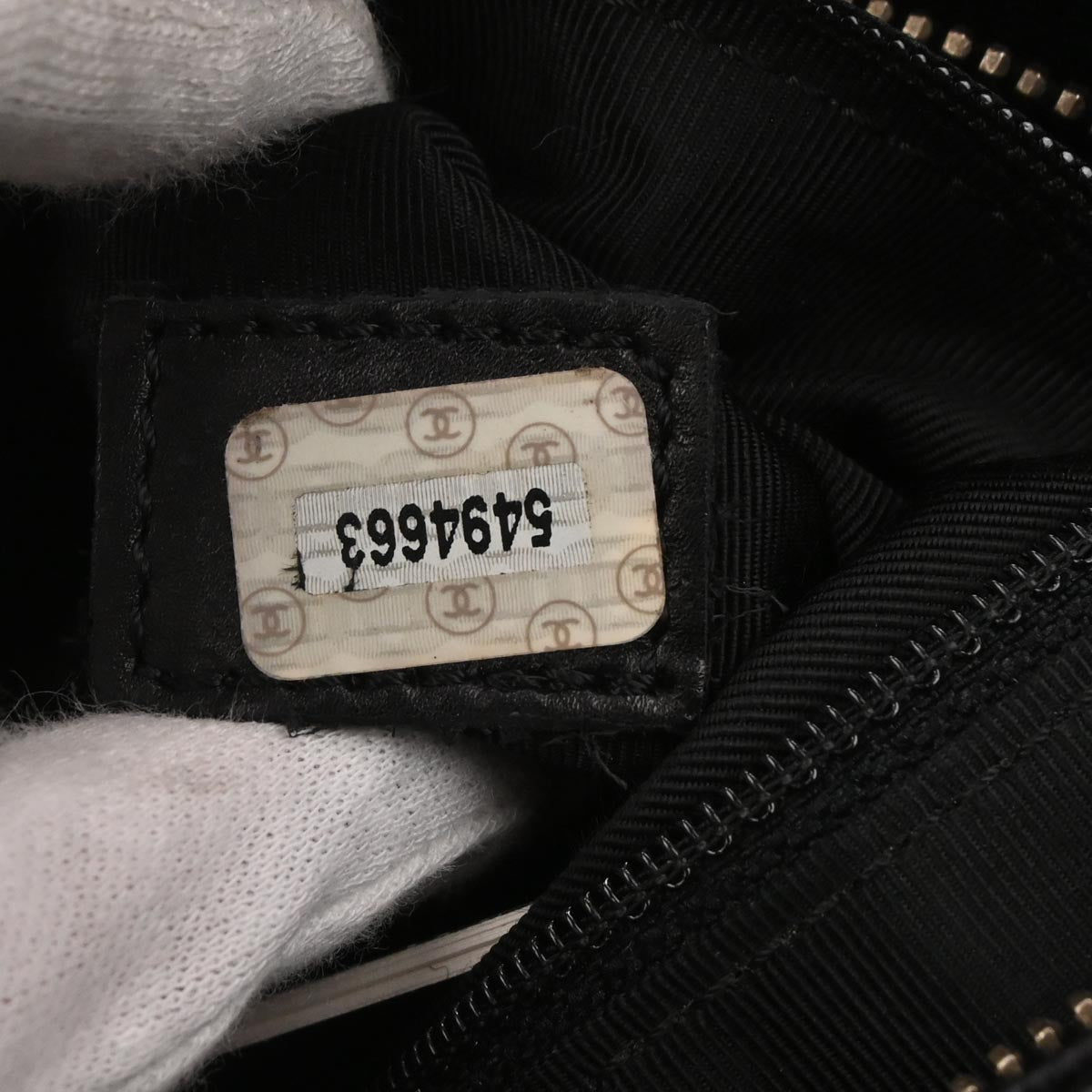 Chanel 1997-1999 Black Caviar Skin Handbag